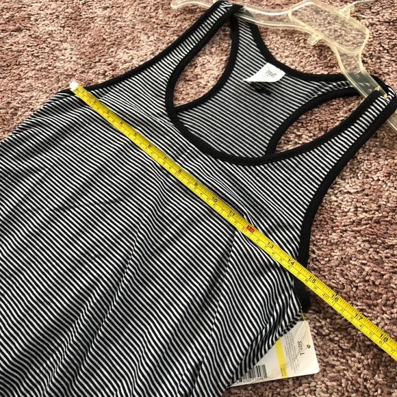 NWT Everlast Striped Dress - Picture 4 of 6